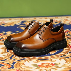 Zapatos Náuticos de Cuero para Hombre, Zapatos Oxford Formales de Negocios de Cuero Genuino con Punta Reforzada y Acabado Brillante - Product Image 1