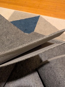 Tappetino Antiscivolo Impermeabile e Antiscivolo per Pavimenti in Legno, Piastrelle e Laminato, Previene Scivolamenti e Accatastamenti, Sottotappeto in Feltro Grigio Scuro - Product Image 6