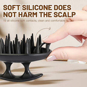 Brosse à shampooing imperméable en silicone Ingrid neuve d'usine avec peigne de massage pour le massage du cuir chevelu à domicile et l'utilisation au bain - Product Image 5