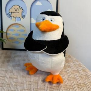 Orso di peluche lungo e ricamato, elegante e grazioso, con espressioni astratte, perfetto come regalo di compleanno unisex per alleviare lo stress - Product Image 5