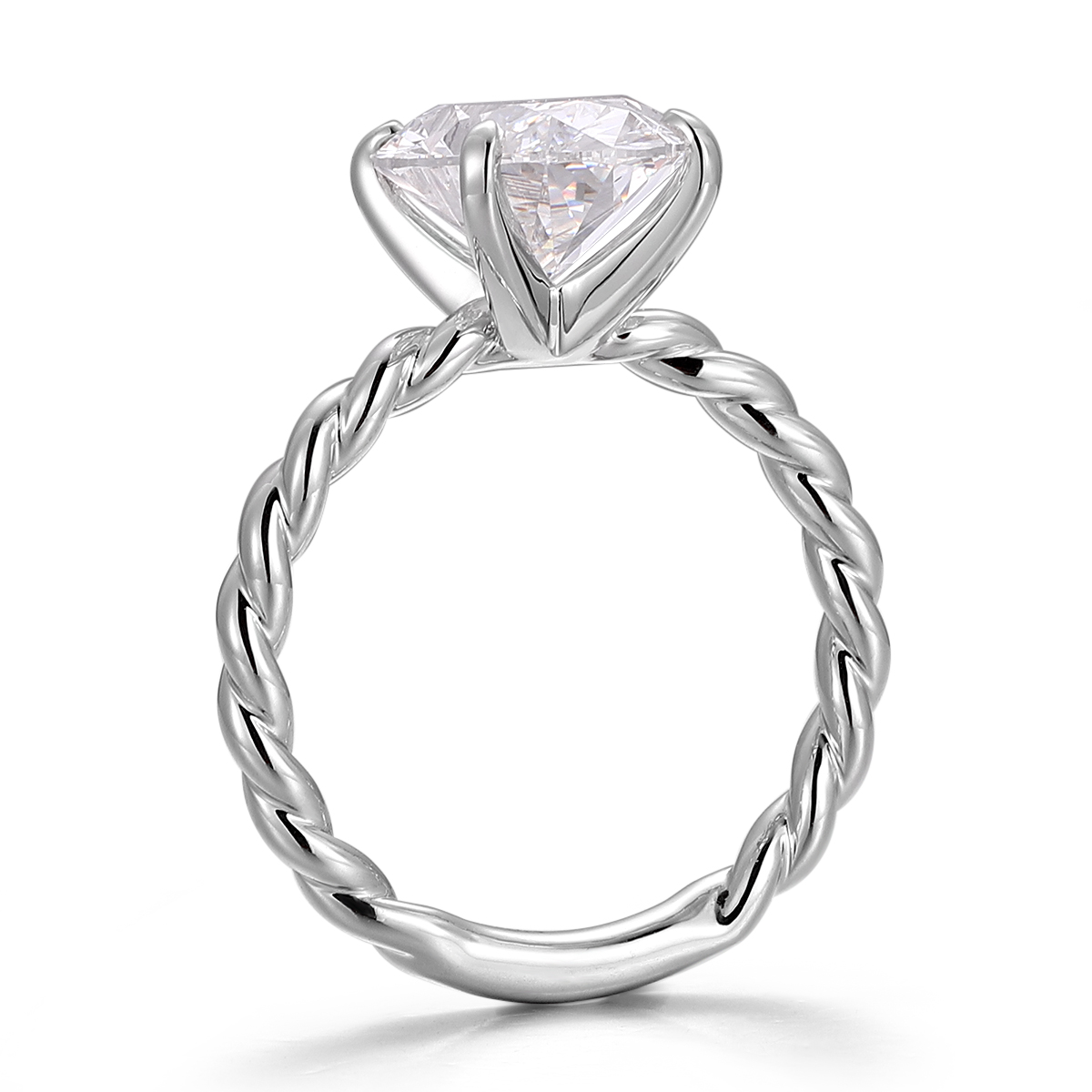 Anello in oro massiccio 18K con diamante creato in laboratorio