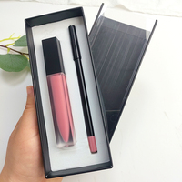 Ensemble de 2 crayons à lèvres et gloss à haute pigmentation, assortis, pour marque privée