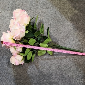 <span class=keywords><strong>Bouquet</strong></span> <span class=keywords><strong>de</strong></span> roses artificielles <span class=keywords><strong>de</strong></span> haute qualité pour mariage, 2019, fausses fleurs, pour décoration <span class=keywords><strong>de</strong></span> mariage, pour événement, prix abordable - Product Image 4