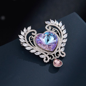 Muyu Love Brooch Heart Shape Crystal Pin Women's Gift Jewelry - Product Image 4