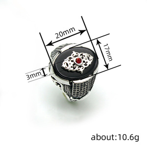 Anillo de cóctel para hombre T0549 de plata 925 con circonita en forma de escudo y engaste de bisel, joyería fina para uso diario - Product Image 4