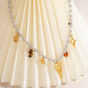 Collar de Perlas Impermeable, Chapado en Oro de 18k, Joyería de Acero Inoxidable, Cadena para Suéter con Forma de Corazón, Colgante de Oro de 18K, Cadena para Clavícula - Product Image 4