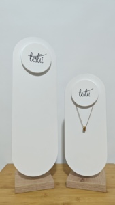 Vòng cổ hiển thị đứng <span class=keywords><strong>MDF</strong></span> đồ trang trí trạm khuyến mãi WHIT gỗ đứng cho đồ trang sức cửa hàng bán lẻ - Product Image 2