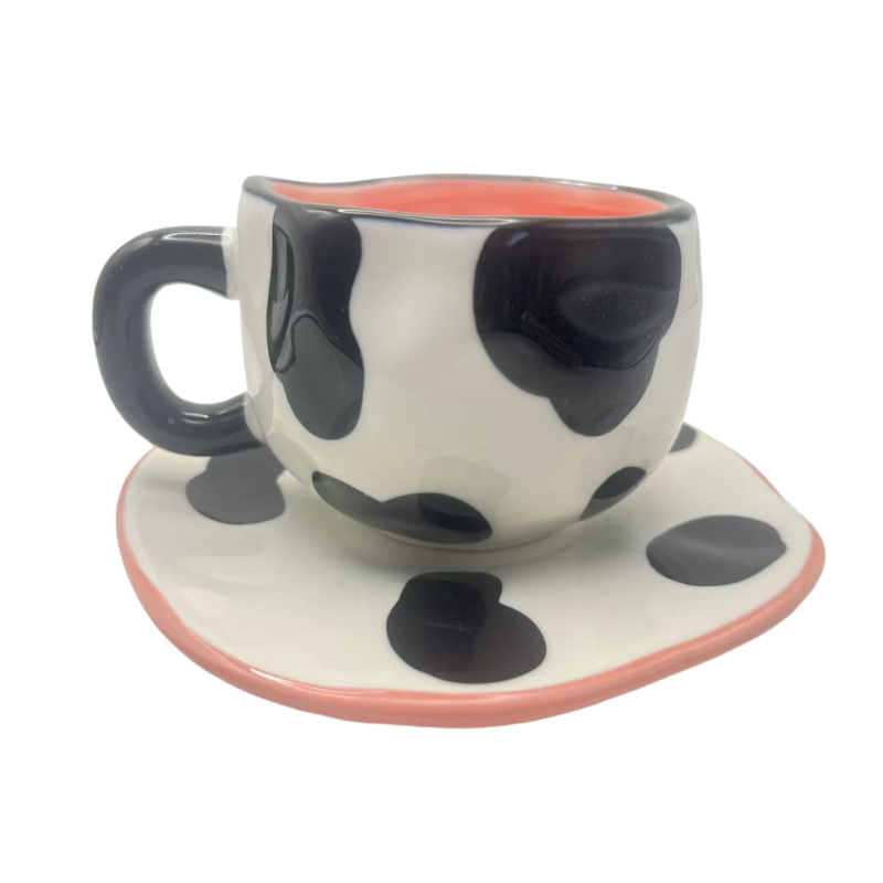 Vaches noires et blanches