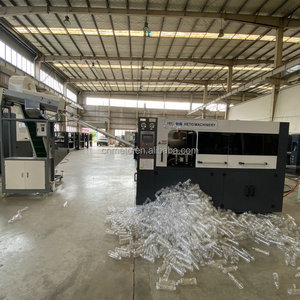 เครื่องเป่าขวด PET <span class=keywords><strong>ขนาด</strong></span><span class=keywords><strong>ใหญ่</strong></span> แบบอัตโนมัติเต็มรูปแบบ สำหรับผลิตขวดเครื่องดื่มชูกำลัง - Product Image 5