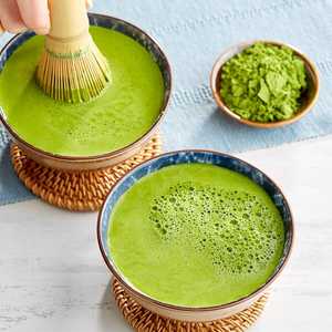Poudre de matcha japonaise de qualité supérieure, de qualité cérémoniale, pour la cérémonie du thé traditionnelle, poudre de thé vert biologique de Kyoto, Japon - Product Image 6