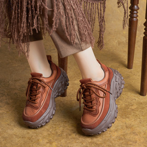 Nouvelles Bottines Chukka en Cuir à Lacets pour Femme, Plateforme Cheville, Légères et Confortables pour la Marche, Style Décontracté - Product Image 1