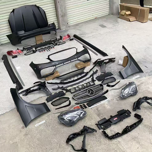 Nuovo Kit di Aggiornamento Carrozzeria Completo W212 (<span class=keywords><strong>Classe</strong></span> <span class=keywords><strong>E</strong></span>) per <span class=keywords><strong>Mercedes</strong></span> Pre-LCI AMG 2014-2015, Nero Lucido/Look Carbonio - Product Image 4
