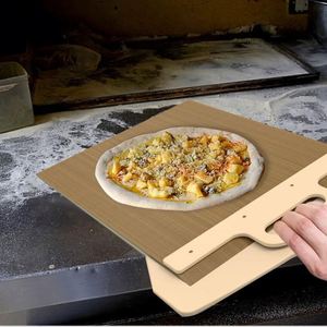 Pelle à pizza coulissante multifonctionnelle en bois personnalisable, outil de transfert rectangulaire pour la cuisson, idéal pour les restaurants commerciaux - Product Image 4