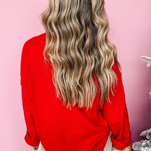 Shewin Venta al por Mayor Nueva Ropa de Boutique Otoño Invierno Logotipo Personalizado 2025 Suéter Holgado con Hombros Caídos y Letras Festivas Rojo Fuego con Lentejuelas - Product Image 2