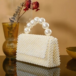 Sac de soirée tendance 2025 pour femme – Sac à main élégant et léger avec perles, pochette ouverte, sac fourre-tout quotidien élégant à porter à l'épaule - Product Image 1