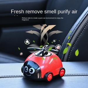 Ornement rotatif d'aromathérapie en forme de voiture volante solaire transfrontalière, hélicoptère en plastique, voiture de dessin animé, parfum durable - Product Image 4