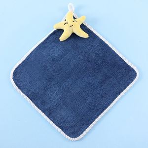Serviette de toilette suspendue en microfibre à séchage rapide, jetable, pour la maison, la maternelle, les enfants et les bébés, en velours corail, motif mignon et compact - Product Image 2