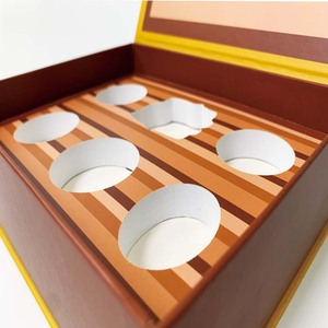 Custom Square Paper <b>Box</b> UV Advantage for Skin Care Serum False Eyelashes <b>Socks</b> Essential Oils Features Custom Rigid Magnetic Lid - Product Image 2