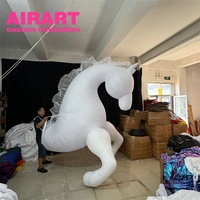 Costume gonflable géant LED licorne blanche pour défilé, tenue de mascotte licorne blanche gonflable lumineuse, ballon