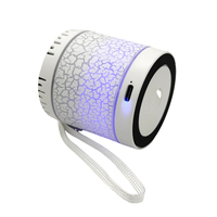 Enceinte Bluetooth portable en gros, mini enceinte sans fil d'extérieur avec lumière LED RGB, son stéréo basse fréquence, logo personnalisé OEM