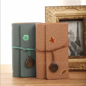 Parche Adhesivo Miniatura con Diseño de Hongo, Castaño, Trébol de Cuatro Hojas y Hoja de Arce para Decoración de Ropa, Zapatos y Sombreros - Product Image 3