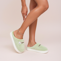 Pantoufles en velours côtelé pour femmes avec logo personnalisé, broderie mignonne, bout fermé, chaussures d'intérieur, faible MOQ, conception gratuite, échantillon en 7 jours, CE REACH