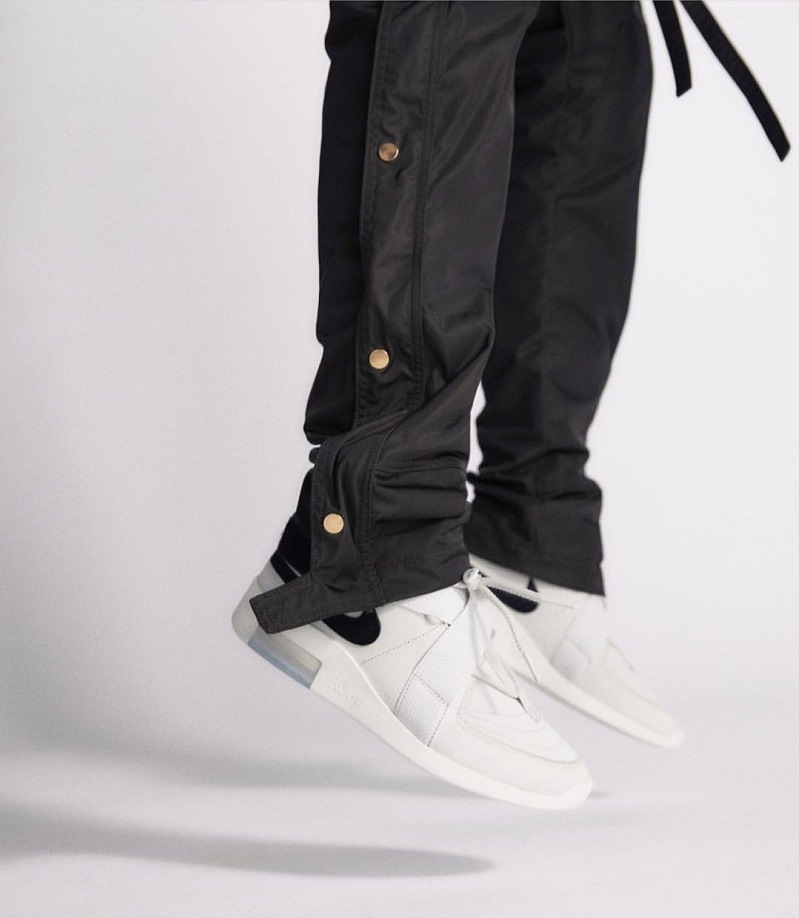 Casual Style Nylon Pants - Snap Button Side Zipper Detail