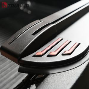 Nissan <span class=keywords><strong>Navara</strong></span> NP300/NP3000 électrique dur Tonneau auvent étanche rouleau de verrouillage Ute couverture - Product Image 5