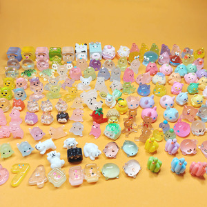 Wholesale Luminous Miniature Animal Cartoon Decor Resin Toys Plastic Craft Pig Bear Hair Clip Hangings DIY Accessories
