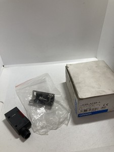 New and Original E3S <strong>AT66</strong> L PHOTOELECTRIC SWITCH 10 30VDC NIB Stock in Warehouse - Product Image 1