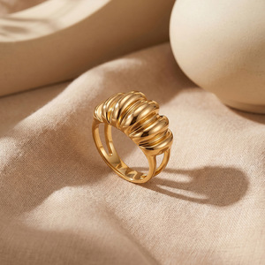 Anillo de Acero Inoxidable 304 Chapado en Oro de 18K, Resistente al Agua y al Deslustre, Anillo de Cúpula Acanalado Vintage para Mujer, Joyería al por Mayor - Product Image 5