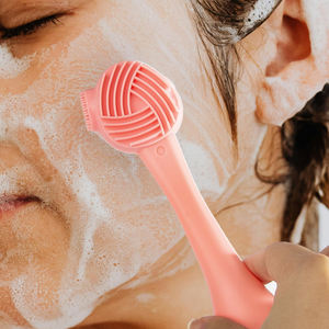 Draagbare Multifunctionele Mee-Eter Verwijderaar Waterdichte Gezichts Diepe Reinigingsborstel Zachte Siliconen Scrubber Reinigingsborstel - Product Image 6