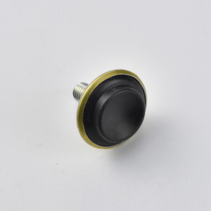 Base de Plástico Ajustable Jingmao con Tornillo de Nivelación M6x10 para Muebles - Product Image 4