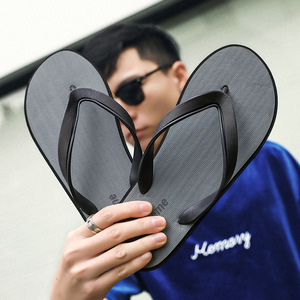 Sandalias de playa para deportes al aire libre de verano para <span class=keywords><strong>hombre</strong></span>, <span class=keywords><strong>chanclas</strong></span> desodorantes antideslizantes con estilo estampado de fondo suave - Product Image 4