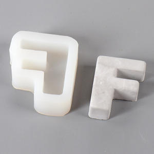 Moules en béton pour l'alphabet, 26 lettres majuscules, en caoutchouc, symboles simples, outil décoratif mural, réutilisable, respectueux de l'environnement - Product Image 6