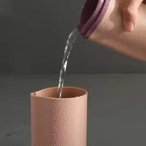 Caja de almacenamiento de viaje portátil dos en uno de estilo nórdico personalizada, soporte para cepillo de dientes y pasta de dientes, tazas de lavado, cepillo de dientes - Product Image 2