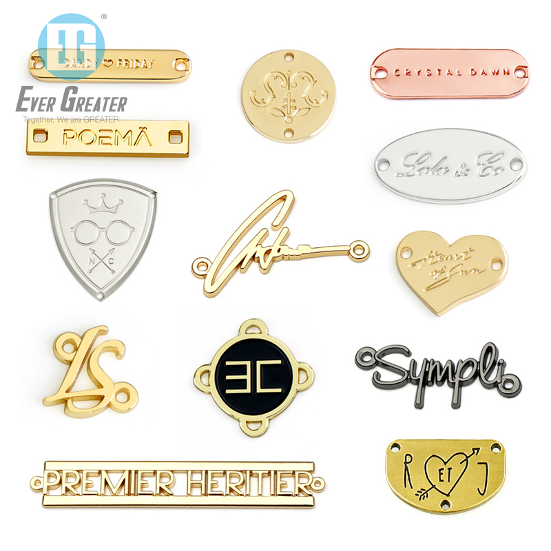 Изготовленный на заказ Высокое качество металлические предметы одежды этикетки для одежды с более чем 25-летним опытом и прошедший сертификацию по стандартам ISO