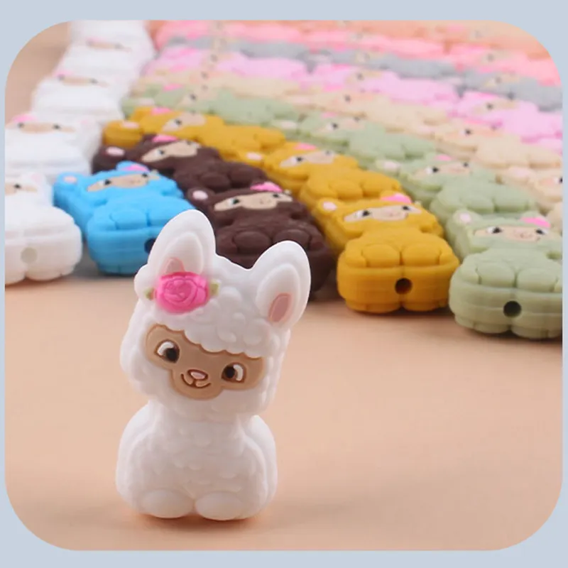 Hot Sale Stylish Diy Necklace Bpa Free Chewable Beads Cute Sheep Alpaca Shape Pacifier Beads Silicone Focal Beads for Pen Making