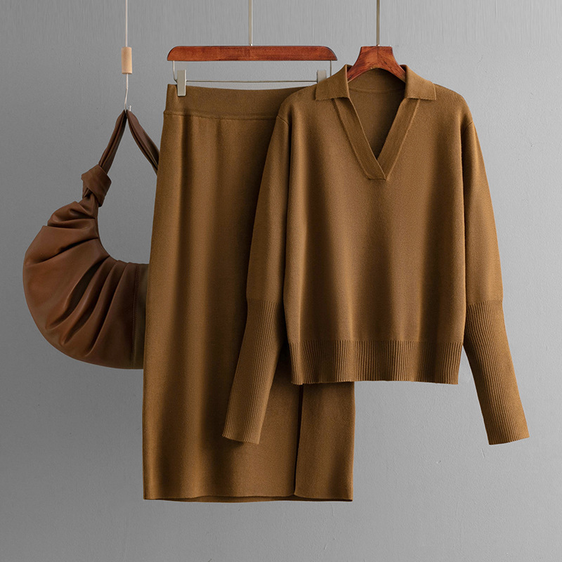 สีน้ำตาล