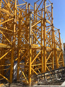 Hot Export Gebraucht Qtz80 Turmdrehkran 6 Tonnen Kapazität 60 Meter Armlänge Sorgenfreies After-Sales-Gebraucht motor getriebe - Product Image 3