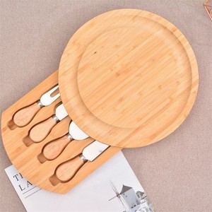 Ensemble de planches à découper en bambou To Zhen 25x25x3.5cm avec couverts, planche à fromage pour usage domestique - Product Image 1
