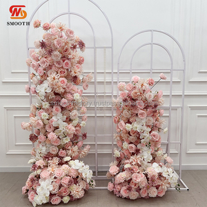 Camino de Mesa de Flores de Peonía Rosa Fantasía Suave Hecho a Mano para Decoración de Bodas y Fiestas de Cumpleaños - Product Image 1