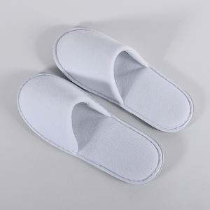 Pantuflas de Hotel de Lujo con Servicios Personalizados para Cadenas Hoteleras y Habitaciones - Product Image 4