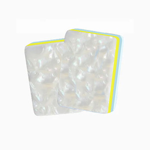 Jeu de Mahjong de style américain, 160 tuiles en acrylique, complet avec des tuiles jokers, des supports et un étui de transport pour jeu familial - Product Image 1