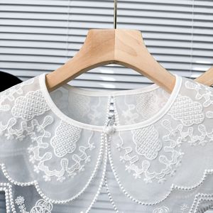 <span class=keywords><strong>Col</strong></span> décolleté en dentelle brodé double couche blanc personnalisé Vente en gros <span class=keywords><strong>Faux</strong></span> <span class=keywords><strong>col</strong></span> de <span class=keywords><strong>chemise</strong></span> détachable en organza pour <span class=keywords><strong>chemise</strong></span> <span class=keywords><strong>femme</strong></span> - Product Image 3