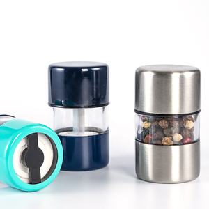Gadgets de cuisine uniques en acier inoxydable, <span class=keywords><strong>mini</strong></span> <span class=keywords><strong>salière</strong></span> et <span class=keywords><strong>poivrière</strong></span> portable, petit moulin à épices pour la cuisine en <span class=keywords><strong>camping</strong></span> - Product Image 5