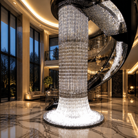 Lustre nordique sur mesure pour projets de grande envergure, luminaire LED long en cristal de luxe pour hall d'hôtel et escalier intérieur