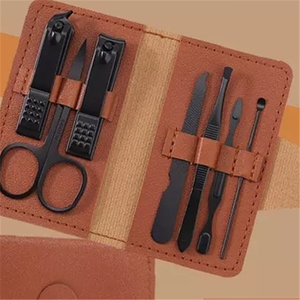 Ensemble de soins de manucure et de pédicure de luxe 7 en 1, coupe-ongles en acier au carbone, lime, ciseaux avec étui en PU - Product Image 5