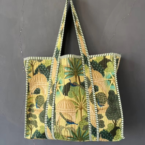 Bolsa de Mano Acolchada de Algodón con Estampado de Bloques, Ecológica, Reutilizable, para Uso Diario, Viajes, Compras - Product Image 1