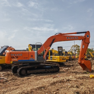 Excavatrice Hitachi ZX240-3 d'occasion, 24 tonnes, prête en stock, prix compétitif, inspection avant expédition disponible, deuxième main - Product Image 2
